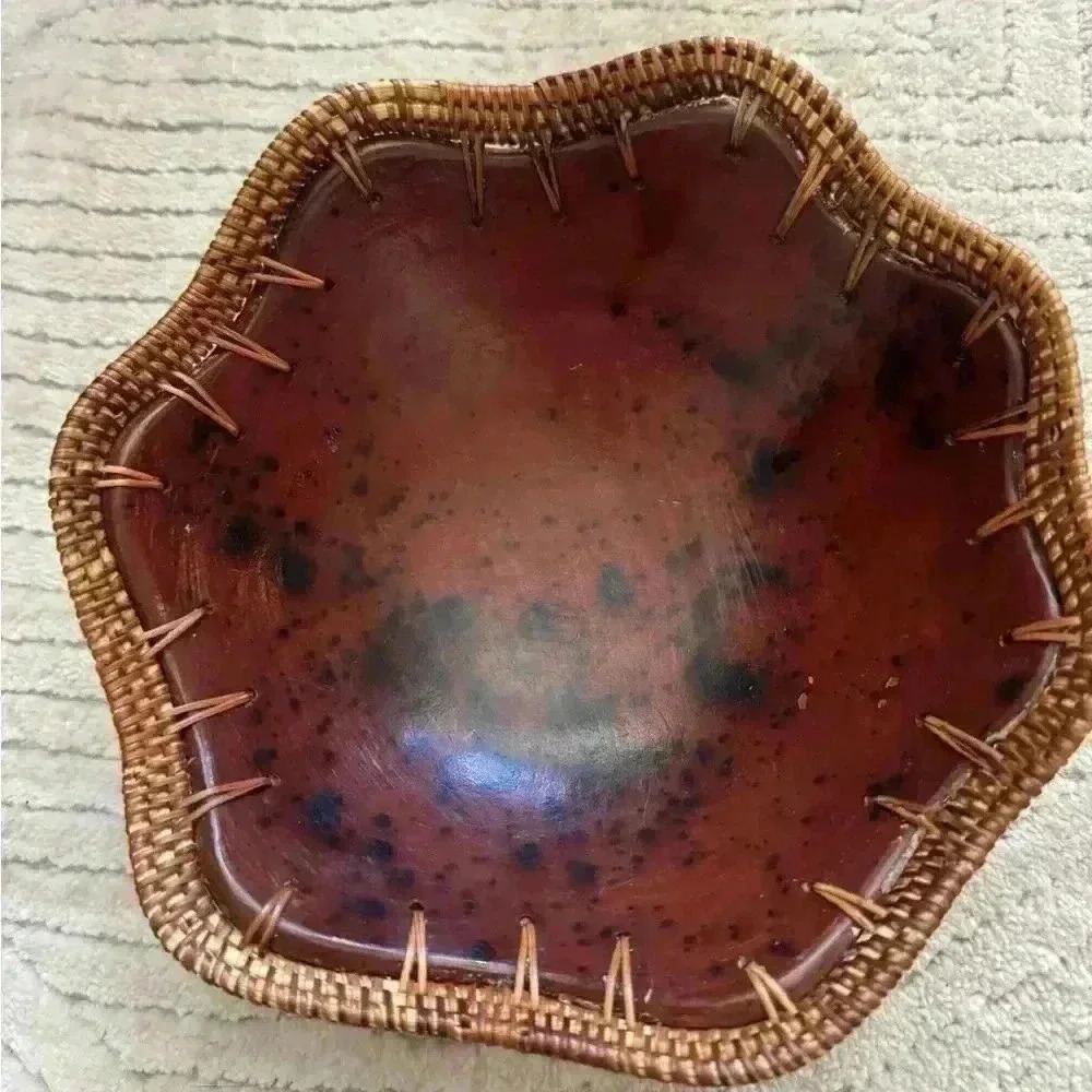 Vintage Woven Rattan Rim Stone Red Clay Pottery Decorative Bowl